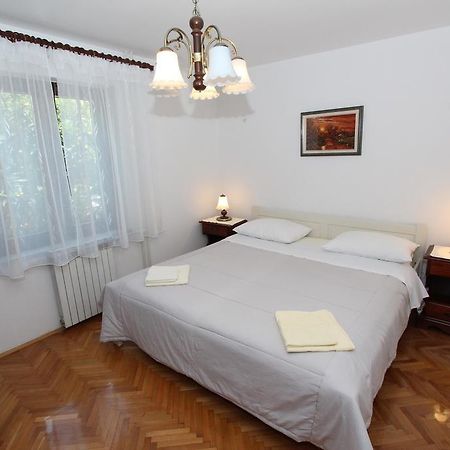 Apartments Lara Rovinj Buitenkant foto