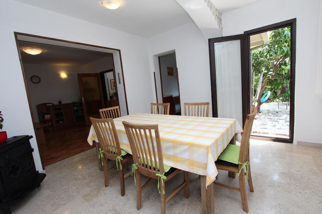 Apartments Lara Rovinj Buitenkant foto