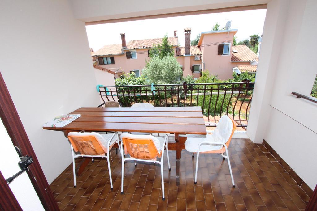 Apartments Lara Rovinj Buitenkant foto