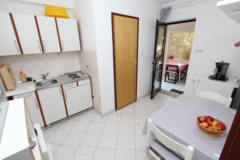 Apartments Lara Rovinj Buitenkant foto