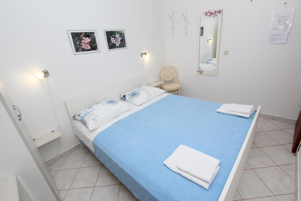 Apartments Lara Rovinj Buitenkant foto